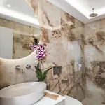 Axopetra Boutique